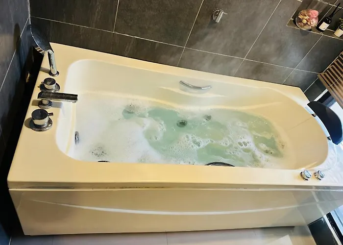Apartment Coco Jacuzzi 1-airport Access Bangkok